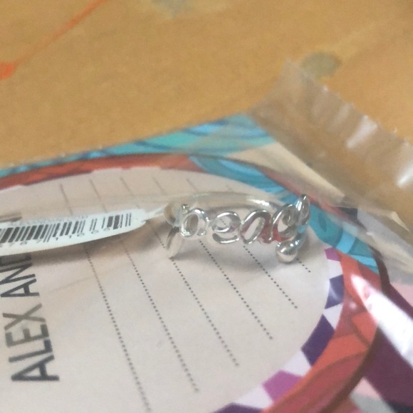 NWT Alex & Ani Peace Wrap Ring in Silver - Picture 3 of 5